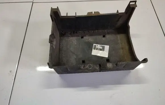 Battery box tray