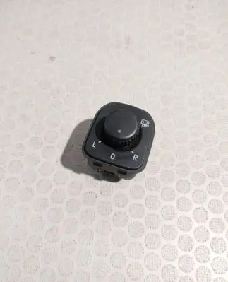 Volkswagen Golf VI Wing mirror switch 1K0959565K