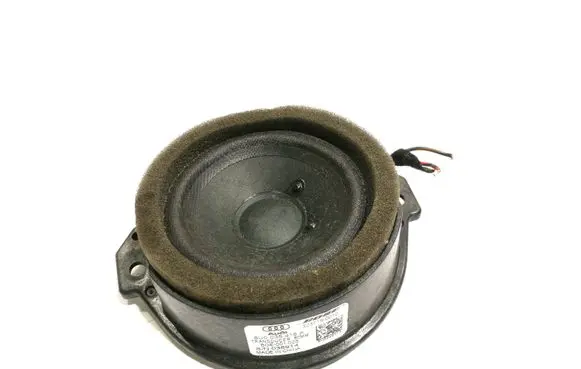 Audi Q3 8U Front door speaker 8U0035416A 3237190010 BGE00102S