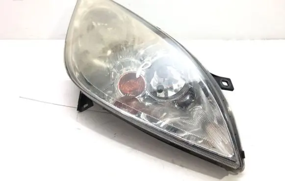 Mitsubishi Colt Headlight/headlamp