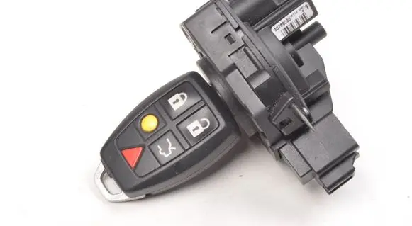 Volvo V50 Ignition lock 30768036