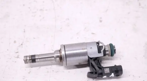 Skoda Fabia Mk3 (NJ) Fuel injector 04E906036T 0261500374