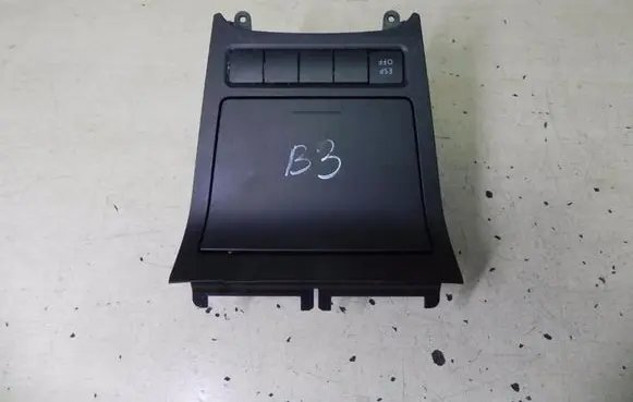 Ashtray (front)