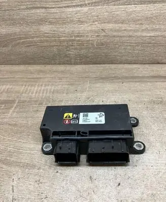 Opel Insignia A Airbag control unit/module 13591911 812586170