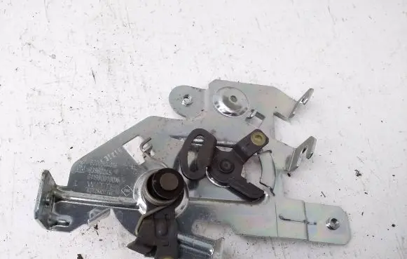 Renault Trafic II (X83) Sliding door lock 8200904015 93862245 0119800100X