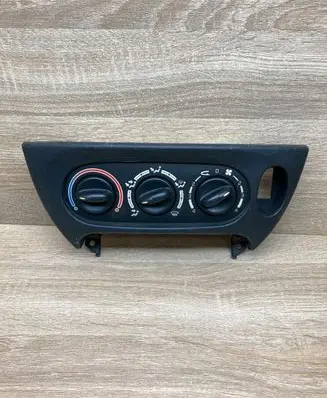 Renault Scenic I Climate control unit 658054 658054M