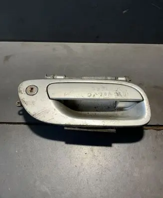 Volvo V70 Front door exterior handle 9159640