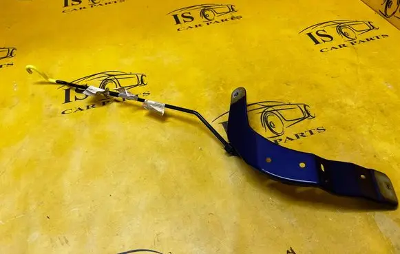 Fender mounting bracket