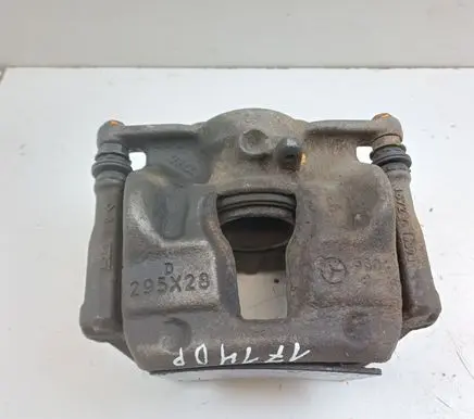 Mercedes-Benz CLA C117 X117 W117 Front brake caliper 295X28