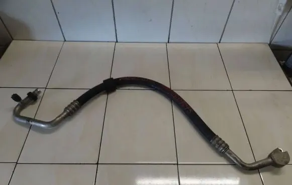 Audi A4 S4 B8 8K Air conditioning (A/C) pipe/hose 1K0260707S