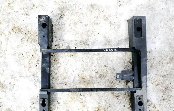 Opel Crossland X Driver seat console base 