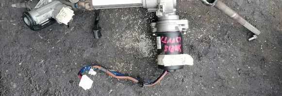Toyota Yaris Electric power steering pump 