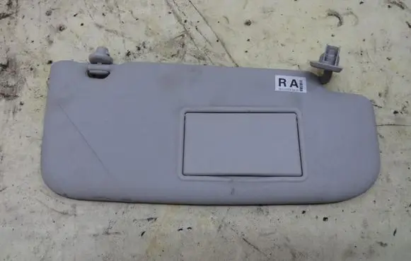 Nissan Qashqai Sun visor KRIS235789