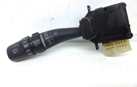 Hyundai Santa Fe Wiper control stalk 0321RHD