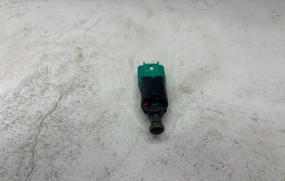 Citroen Berlingo Brake pedal sensor switch 9650688480