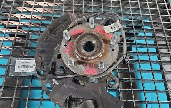 Hyundai i30 Front wheel hub spindle knuckle IMPRK1563693
