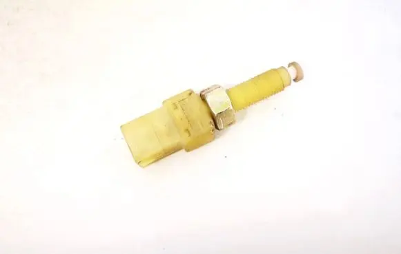 Audi A4 S4 B5 8D Brake pedal sensor switch 443945515