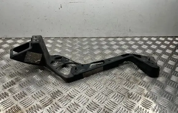Ford Mondeo MK IV Rear bumper mounting bracket 7S71N17E851A 7S71N17E851