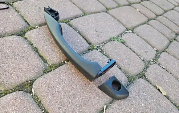 Opel Combo E Front door exterior handle