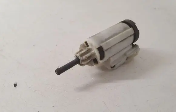 Volkswagen Transporter - Caravelle T5 Brake pedal sensor switch 8E0927189B