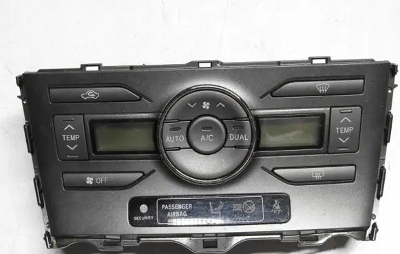 Toyota Auris 150 Tailgate/trunk/boot open switch 55900