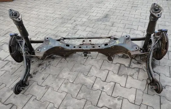 Hyundai i40 Rear axle beam 