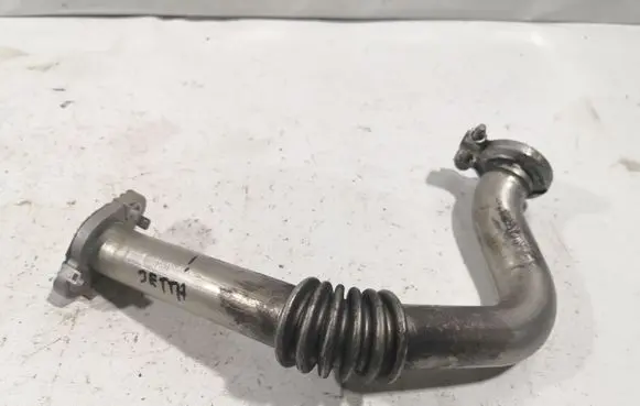 Volkswagen Jetta VI EGR valve line/pipe/hose 03L131521B