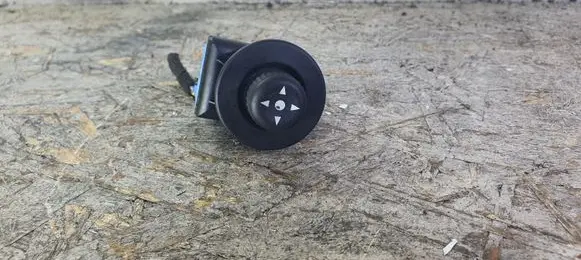 Citroen C6 Wing mirror switch 185526