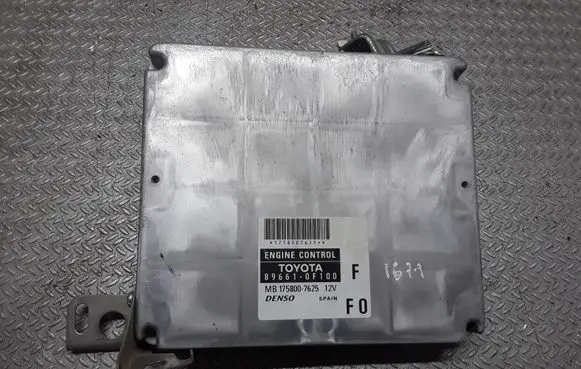 Toyota Corolla Verso AR10 Engine control unit/module 896610F100 1758007625