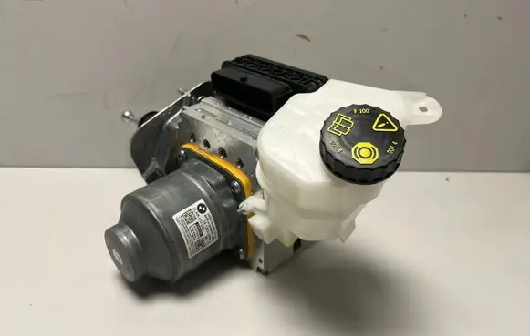 BMW X6 G06 ABS Pump 5A8B102 5B6C540