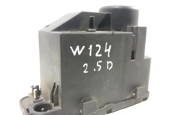 Mercedes-Benz E W124 Central locking motor 0132006319