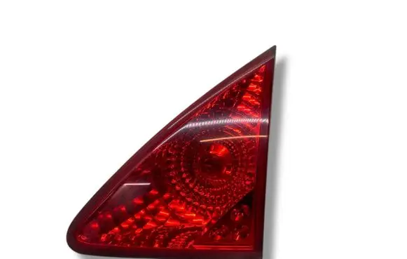 Peugeot 3008 I Tailgate rear/tail lights T090098 08115