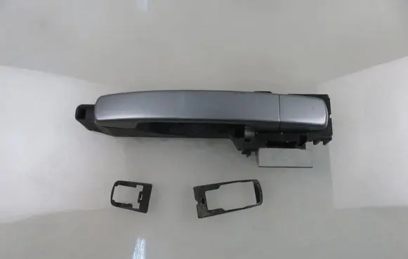Nissan Qashqai Front door exterior handle 
