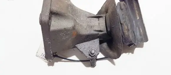 Audi A6 S6 C5 4B Engine mounting bracket 4b0199308