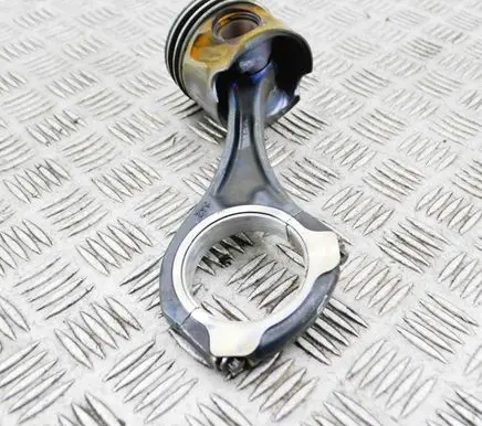 Mercedes-Benz Vito Viano W639 Piston A6420302018 A6420304120