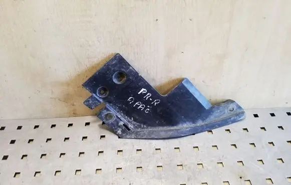 Opel Zafira C Front mudguard 