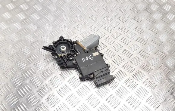 Seat Alhambra (Mk1) Rear door window regulator motor 1H4959811B