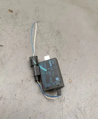 BMW 5 E39 Seat pressure sensor 8367242 55892110