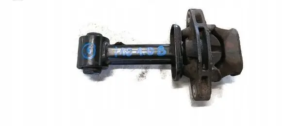 Hyundai i10 Engine mount bracket