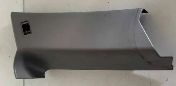 BMW 3 E90 E91 (C) pillar trim 1032580108 69467 02112009