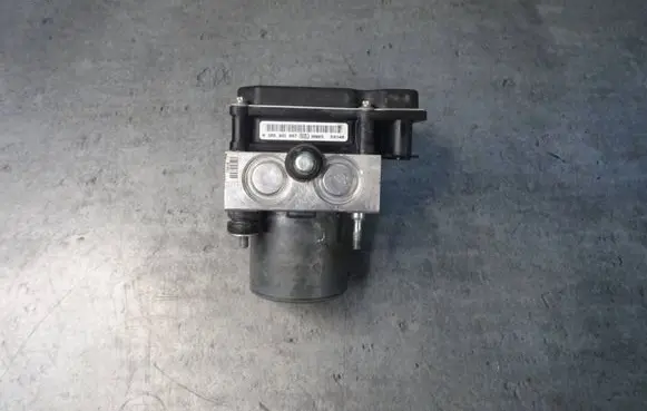 Infiniti FX ABS Pump 0265951887 47660 3EV2C 0265236481