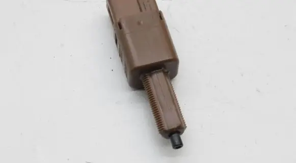 Nissan Note (E12) Brake pedal sensor switch