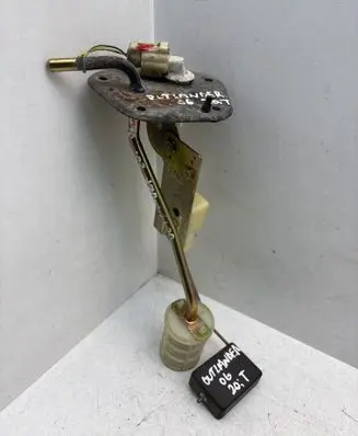 Mitsubishi Outlander Fuel level sensor 