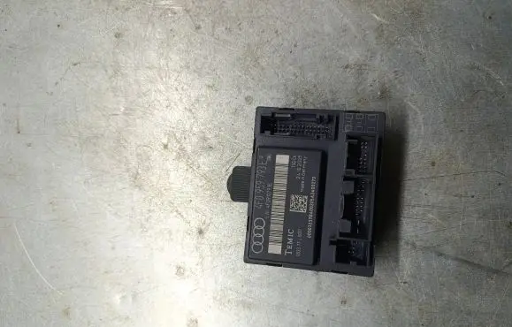Audi A6 S6 C6 4F Door control unit/module 4f0959793e