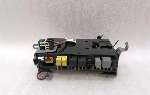 Mercedes-Benz CLS C219 Fuse box set A2115455301