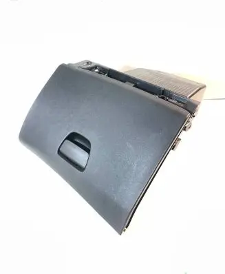 Peugeot 208 Glove box 9673811277