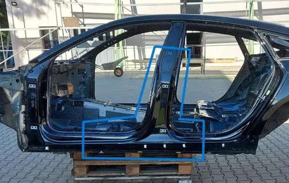 Audi A7 S7 4K8 Pillar (middle) 