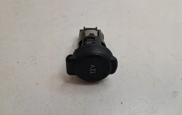 Citroen Berlingo Cigarette lighter front 9666105377