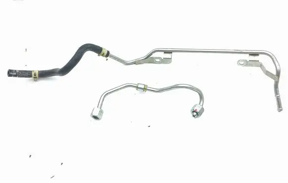 Suzuki Vitara (LY) Fuel injector supply line/pipe 