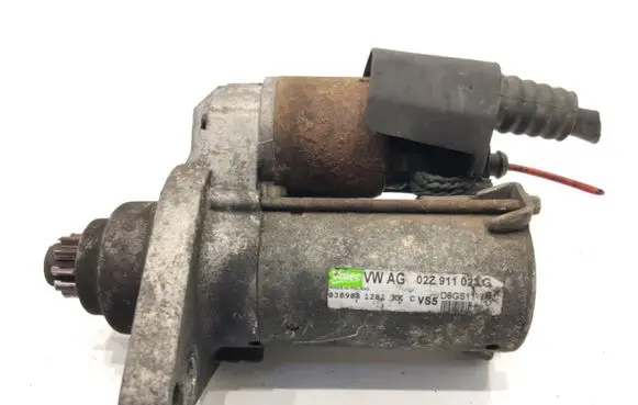 Volkswagen PASSAT B6 Starter motor 02Z911023G